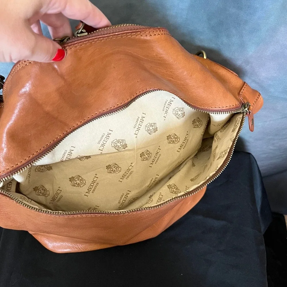 I Medici Firenze Genuine Leather Hobo Shoulder Bag‎ Tan Brown Double Zip Top